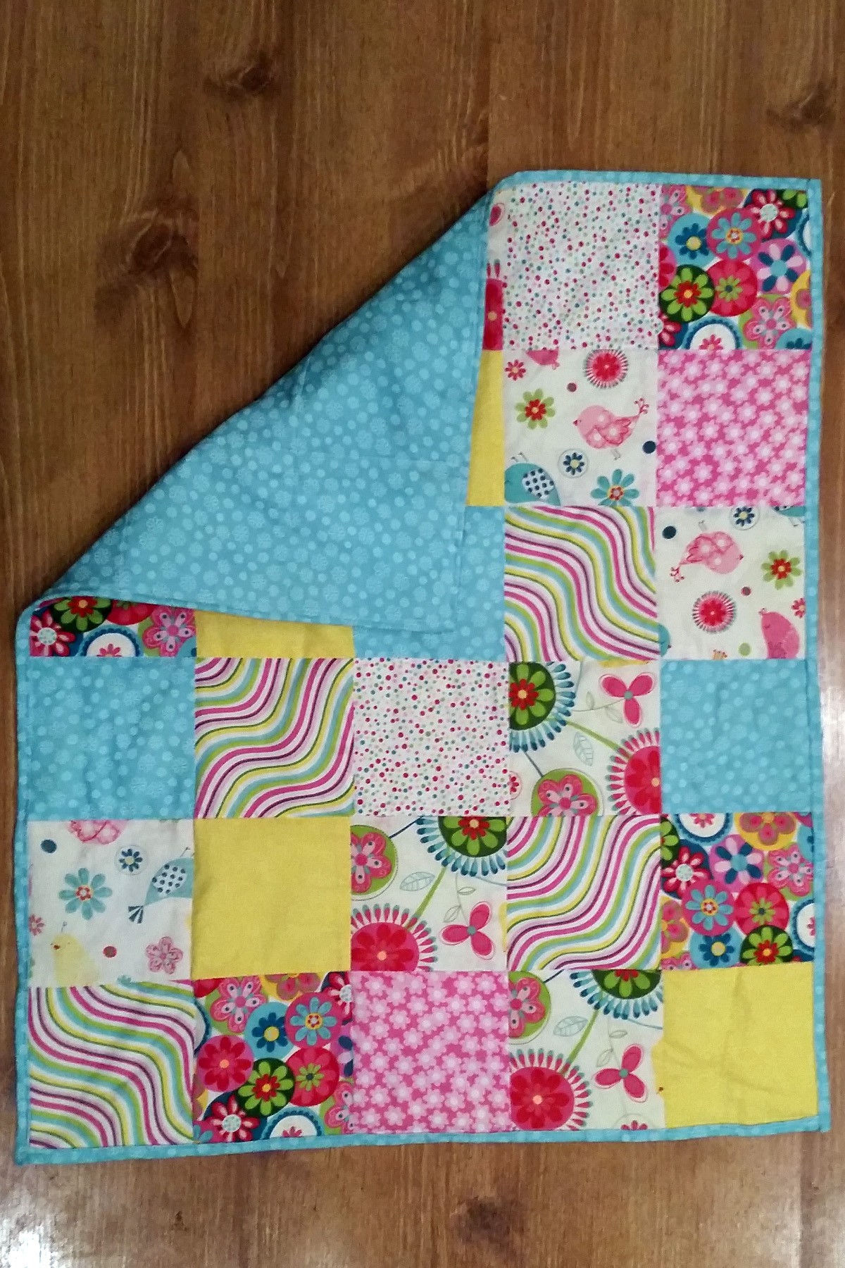 Pip the Pup's Charm Pack Quilt